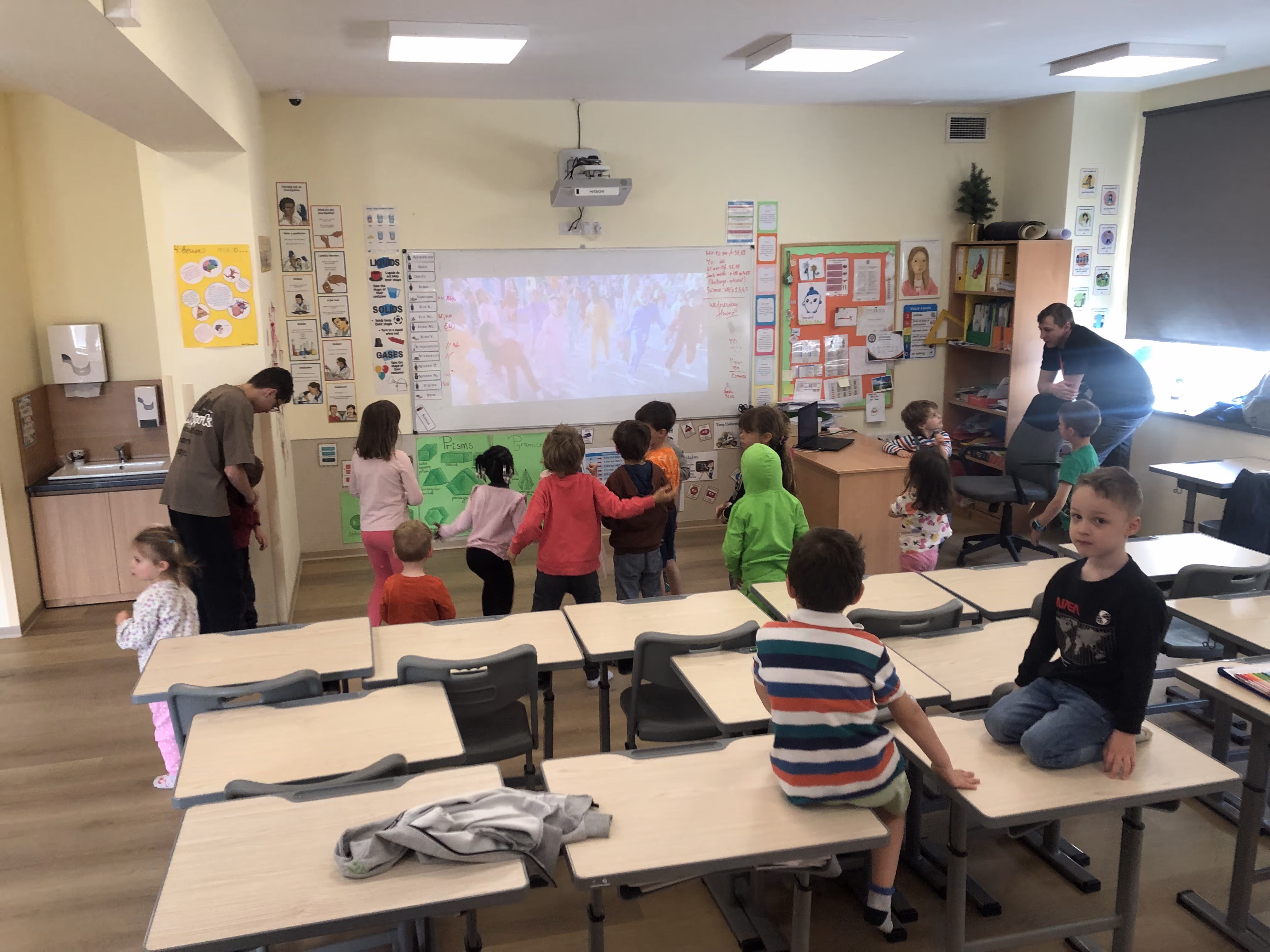 A School Group In Sessions